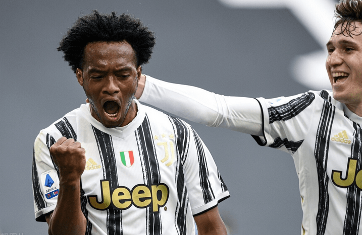 那不勒斯四部曲卡梅拉